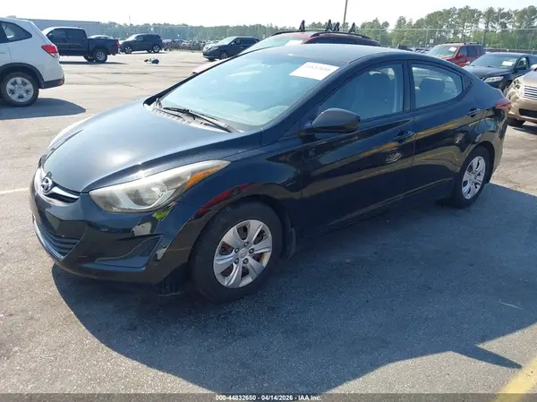 KMHDH4AE8GU601859 2016 HYUNDAI ELANTRA - Image 2