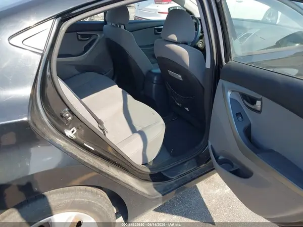 KMHDH4AE8GU601859 2016 HYUNDAI ELANTRA - Image 8