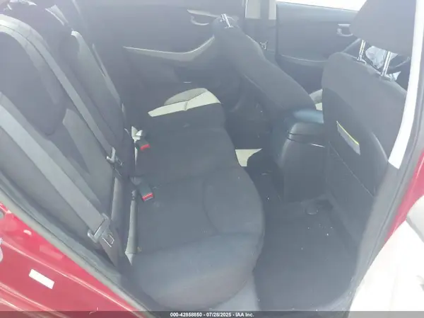 KMHDH4AE8GU603935 2016 HYUNDAI ELANTRA - Image 8