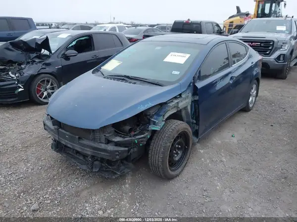 KMHDH4AE8GU604406 2016 HYUNDAI ELANTRA - Image 2