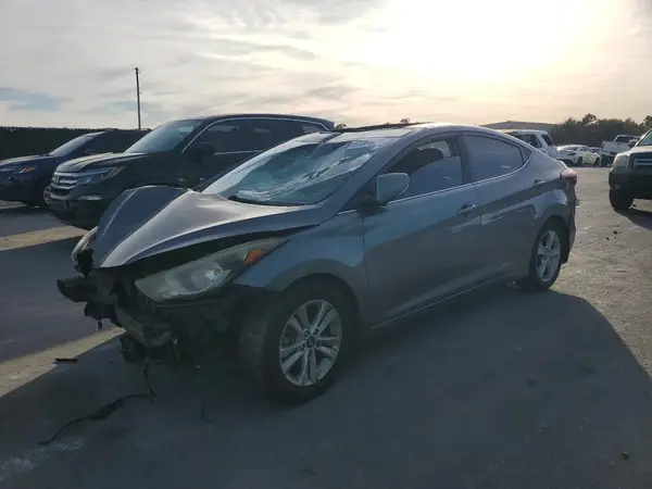 KMHDH4AE8GU605782 2016 HYUNDAI ELANTRA - Image 1