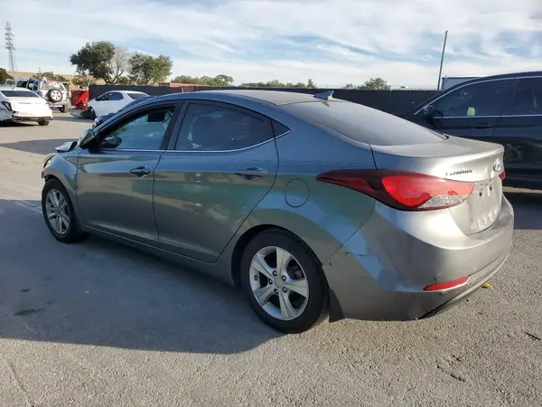 KMHDH4AE8GU605782 2016 HYUNDAI ELANTRA - Image 2