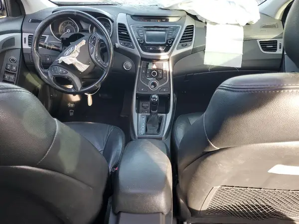 KMHDH4AE8GU605782 2016 HYUNDAI ELANTRA - Image 8
