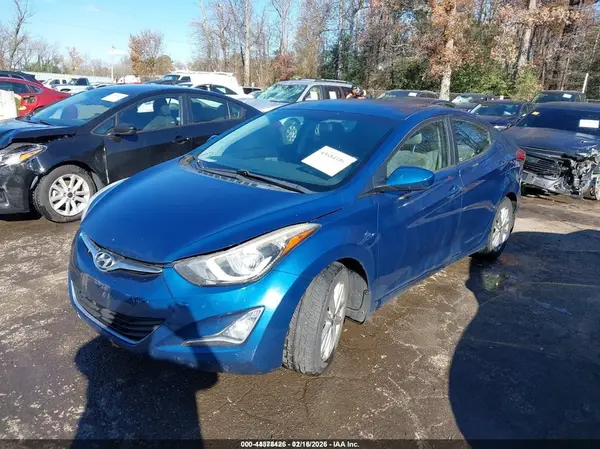 KMHDH4AE8GU618449 2016 HYUNDAI ELANTRA - Image 2