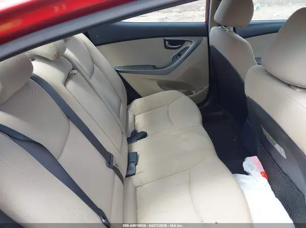 KMHDH4AE8GU619858 2016 HYUNDAI ELANTRA - Image 8