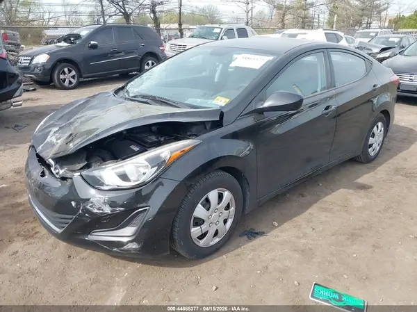 KMHDH4AE8GU626647 2016 HYUNDAI ELANTRA - Image 2