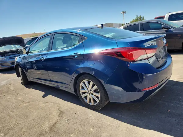 KMHDH4AE8GU639723 2016 HYUNDAI ELANTRA - Image 2