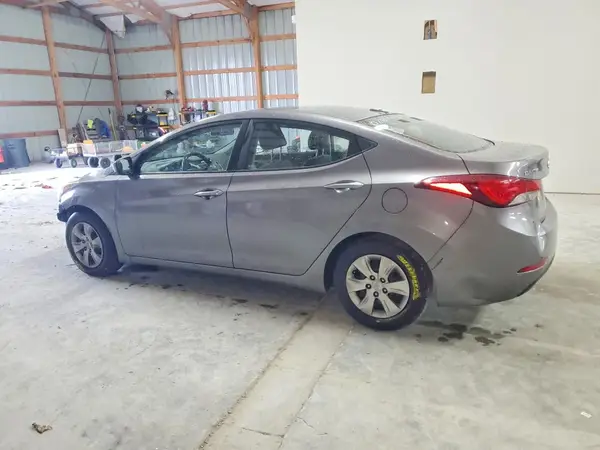KMHDH4AE8GU641231 2016 HYUNDAI ELANTRA - Image 2