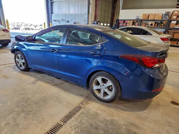 KMHDH4AE8GU644789 2016 HYUNDAI ELANTRA - Image 2