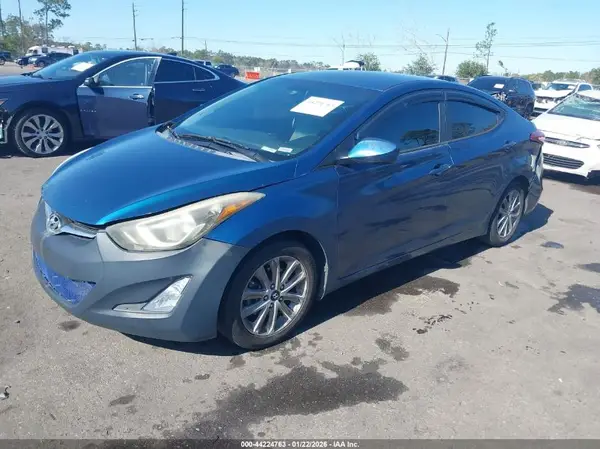 KMHDH4AE9GU478718 2016 HYUNDAI ELANTRA - Image 2