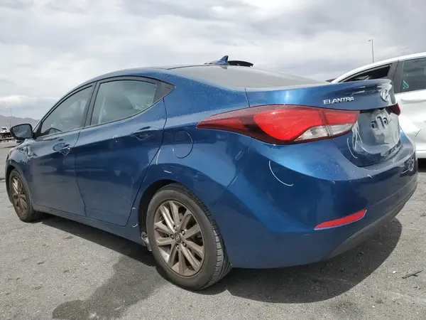 KMHDH4AE9GU478816 2016 HYUNDAI ELANTRA - Image 2