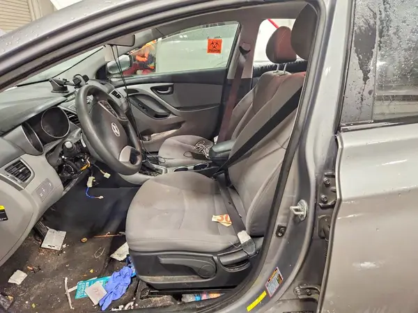 KMHDH4AE9GU479089 2016 HYUNDAI ELANTRA - Image 8