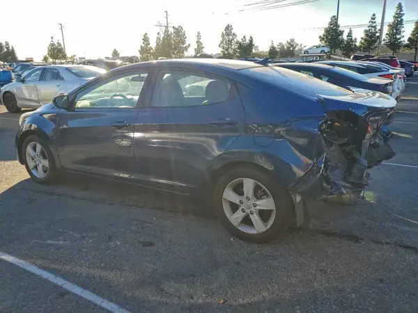 KMHDH4AE9GU483398 2016 HYUNDAI ELANTRA - Image 2