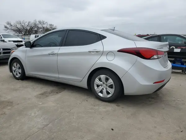 KMHDH4AE9GU488116 2016 HYUNDAI ELANTRA - Image 2