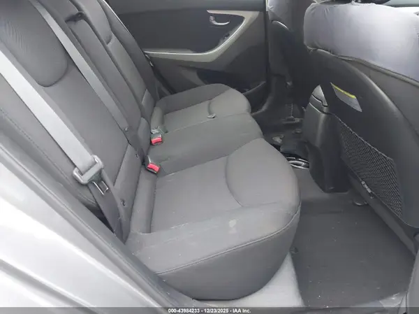 KMHDH4AE9GU493686 2016 HYUNDAI ELANTRA - Image 8