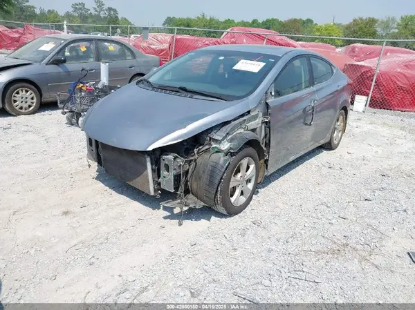 KMHDH4AE9GU506422 2016 HYUNDAI ELANTRA - Image 2