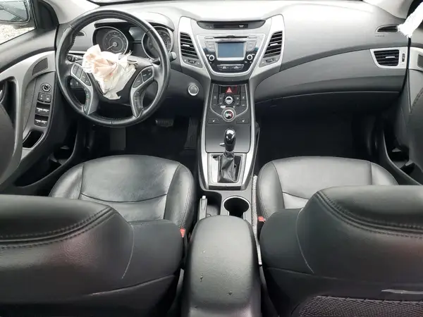 KMHDH4AE9GU521020 2016 HYUNDAI ELANTRA - Image 8