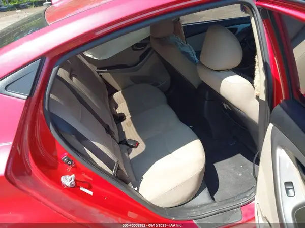 KMHDH4AE9GU525259 2016 HYUNDAI ELANTRA - Image 8