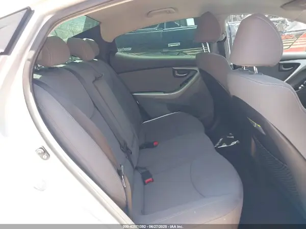 KMHDH4AE9GU531028 2016 HYUNDAI ELANTRA - Image 8