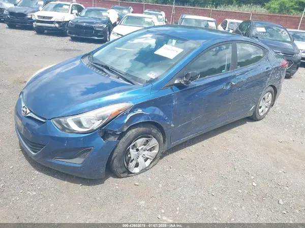KMHDH4AE9GU543440 2016 HYUNDAI ELANTRA - Image 2