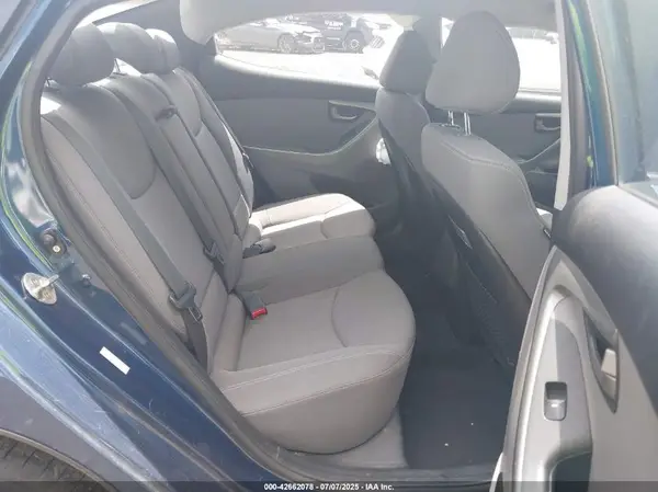 KMHDH4AE9GU543440 2016 HYUNDAI ELANTRA - Image 8