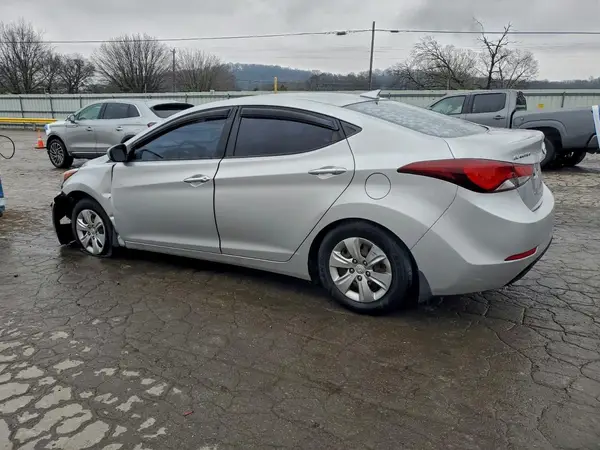 KMHDH4AE9GU544068 2016 HYUNDAI ELANTRA - Image 2