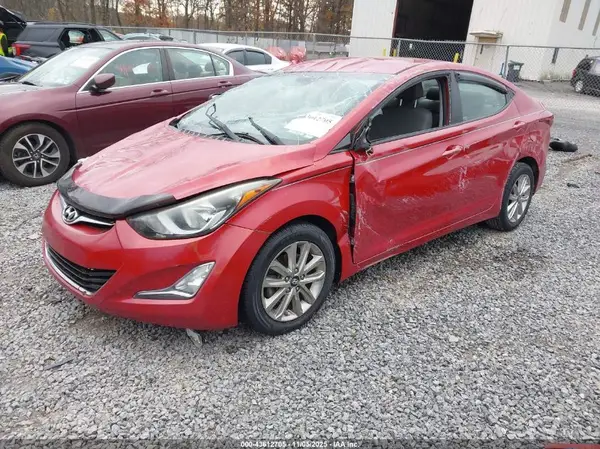 KMHDH4AE9GU544670 2016 HYUNDAI ELANTRA - Image 2