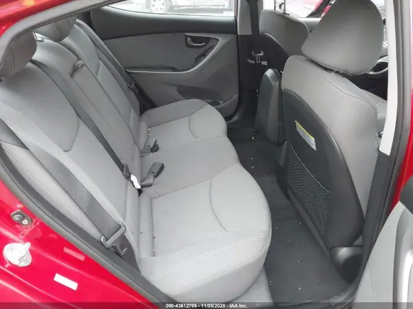 KMHDH4AE9GU544670 2016 HYUNDAI ELANTRA - Image 8