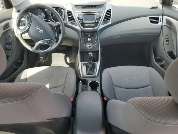 KMHDH4AE9GU545060 2016 HYUNDAI ELANTRA - Image 8