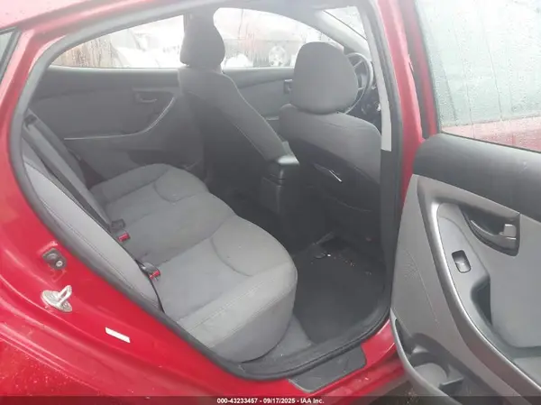 KMHDH4AE9GU545091 2016 HYUNDAI ELANTRA - Image 8
