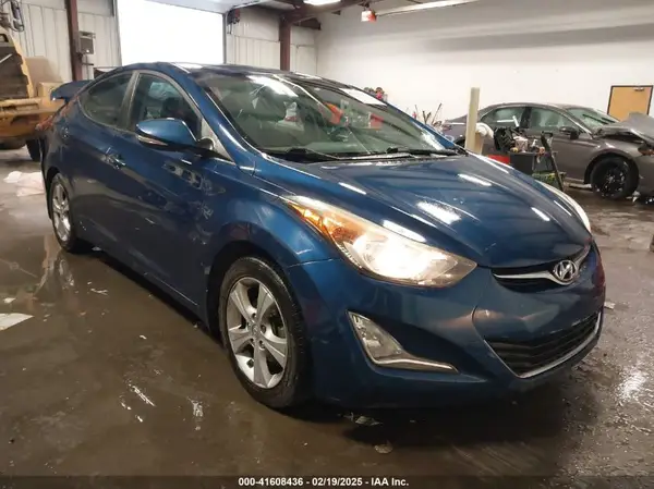 KMHDH4AE9GU555006 2016 HYUNDAI ELANTRA - Image 1
