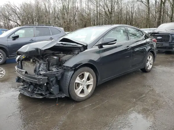 KMHDH4AE9GU561016 2016 HYUNDAI ELANTRA - Image 1