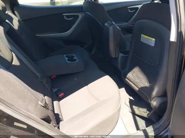 KMHDH4AE9GU566619 2016 HYUNDAI ELANTRA - Image 8