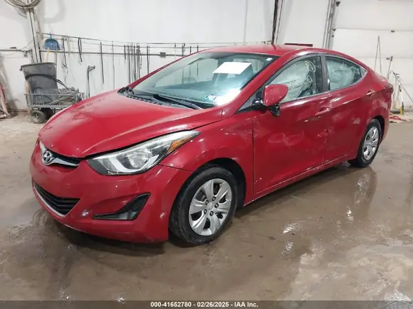 KMHDH4AE9GU573652 2016 HYUNDAI ELANTRA - Image 2