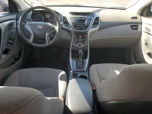 KMHDH4AE9GU575983 2016 HYUNDAI ELANTRA - Image 8