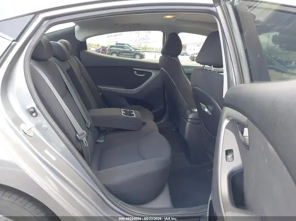 KMHDH4AE9GU583372 2016 HYUNDAI ELANTRA - Image 8