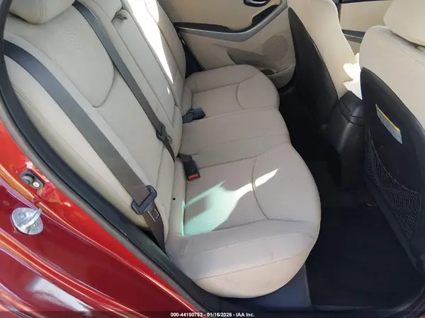 KMHDH4AE9GU584117 2016 HYUNDAI ELANTRA - Image 8
