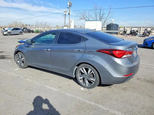KMHDH4AE9GU597644 2016 HYUNDAI ELANTRA - Image 2