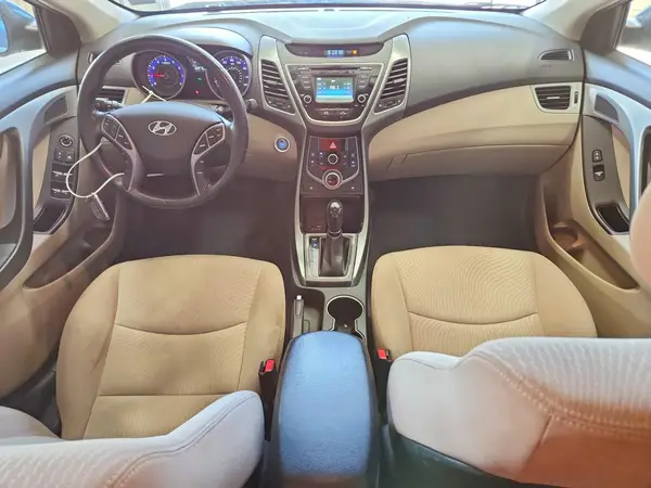KMHDH4AE9GU600249 2016 HYUNDAI ELANTRA - Image 8