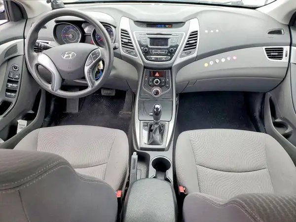 KMHDH4AE9GU600459 2016 HYUNDAI ELANTRA - Image 8
