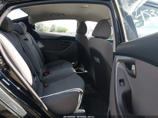 KMHDH4AE9GU604544 2016 HYUNDAI ELANTRA - Image 8