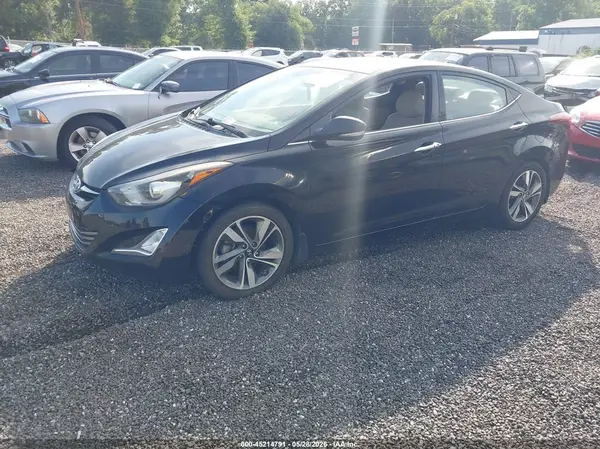 KMHDH4AE9GU607637 2016 HYUNDAI ELANTRA - Image 2