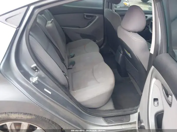 KMHDH4AE9GU623711 2016 HYUNDAI ELANTRA - Image 8