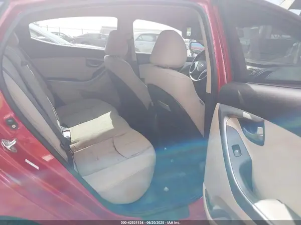 KMHDH4AE9GU625149 2016 HYUNDAI ELANTRA - Image 8