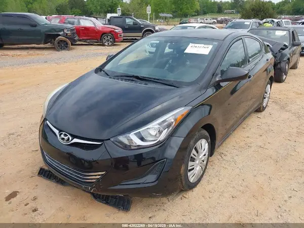 KMHDH4AE9GU628276 2016 HYUNDAI ELANTRA - Image 2