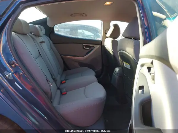 KMHDH4AE9GU634899 2016 HYUNDAI ELANTRA - Image 8