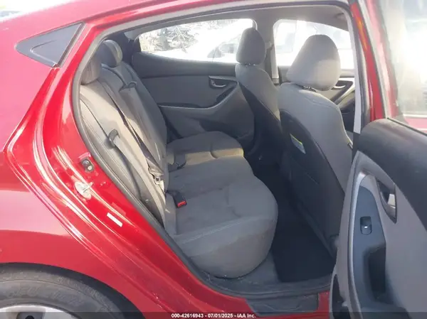 KMHDH4AE9GU643179 2016 HYUNDAI ELANTRA - Image 8