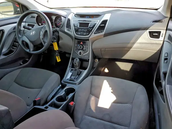 KMHDH4AE9GU643411 2016 HYUNDAI ELANTRA - Image 8