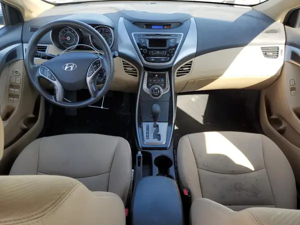 KMHDH4AEXDU754738 2016 HYUNDAI ELANTRA - Image 8
