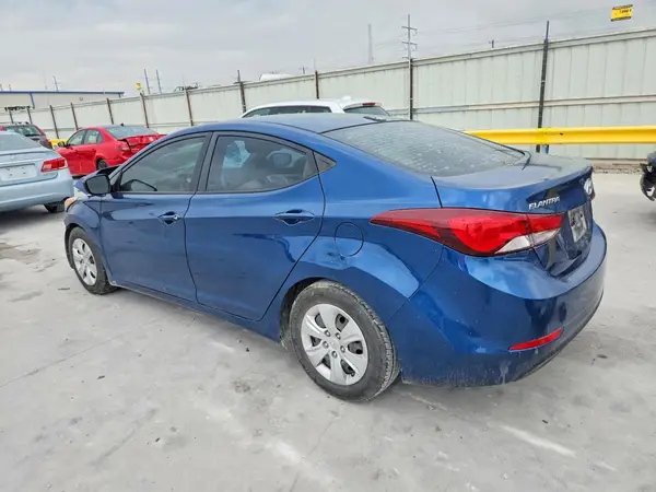 KMHDH4AEXGU478517 2016 HYUNDAI ELANTRA - Image 2